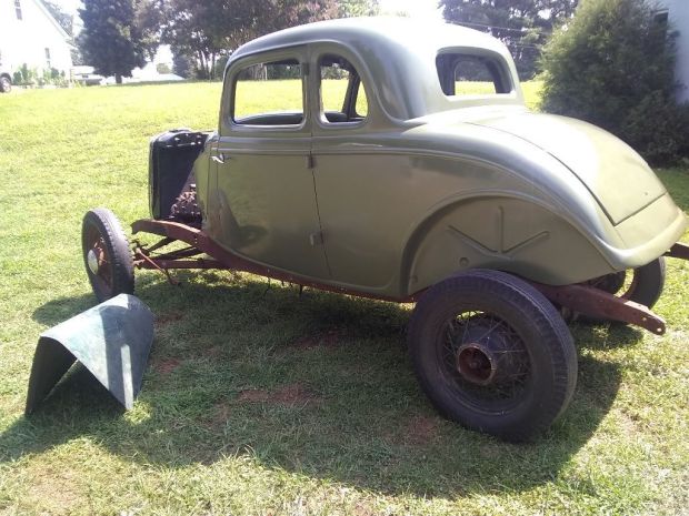 Blank Canvas: Painted 1934 Ford 5-Window Flatty Project