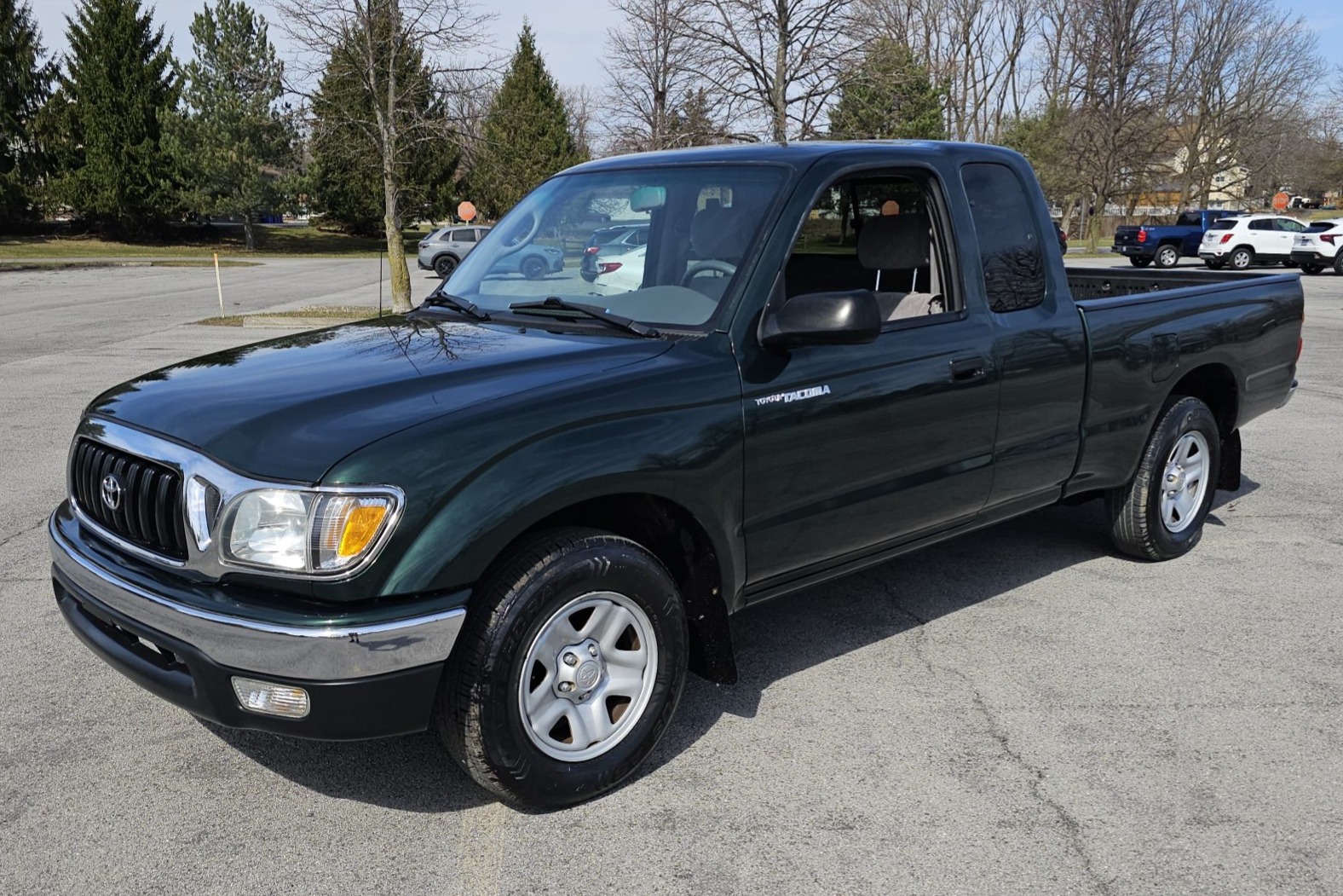 No Reserve: 2003 Toyota Tacoma SR5 Xtracab 5-Speed