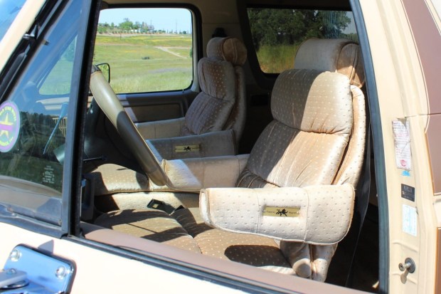 No Reserve: Single-Family-Owned 1986 Ford Bronco Custom 4×4 5.0L