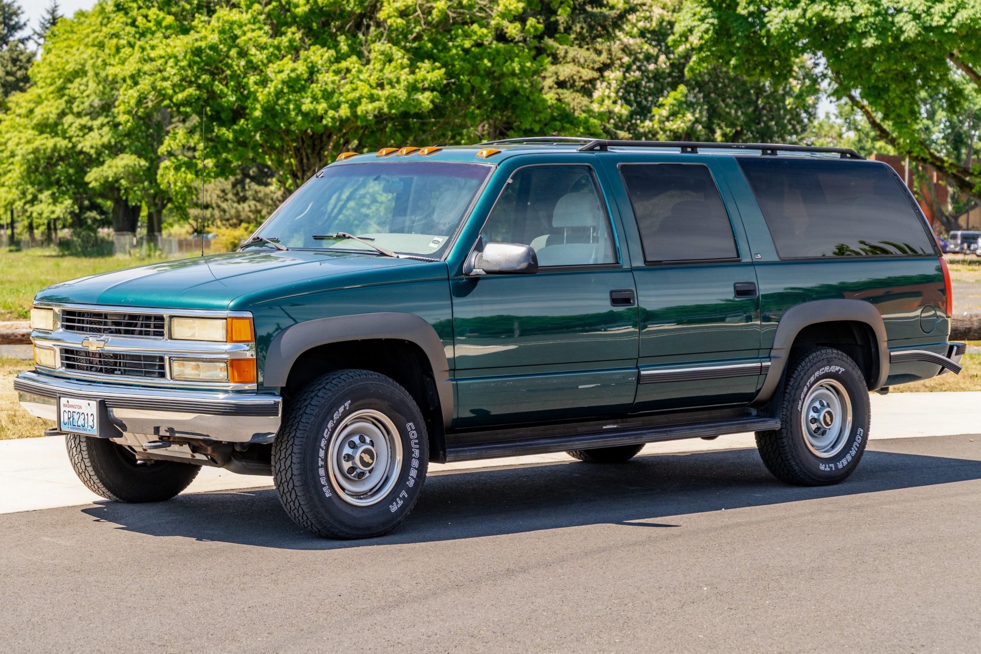 No Reserve: 1995 Chevrolet K2500 Suburban LS 7.4L 4×4