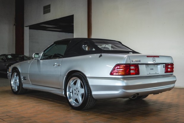 No Reserve: 2001 Mercedes-Benz SL500