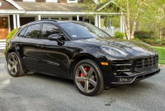 2017 Porsche Macan Turbo Performance Package