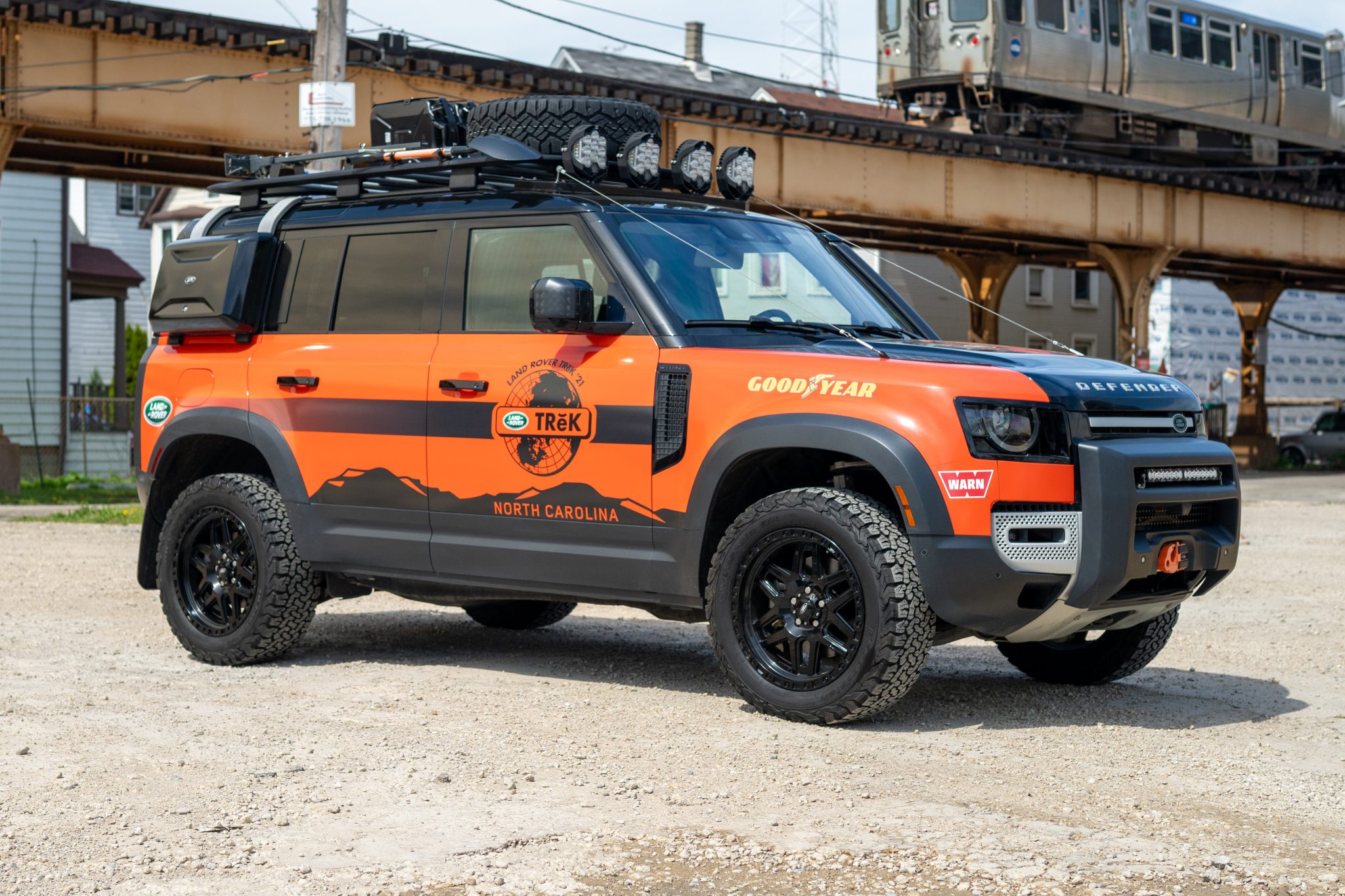 17k-Mile 2020 Land Rover Defender 110 SE TReK Edition