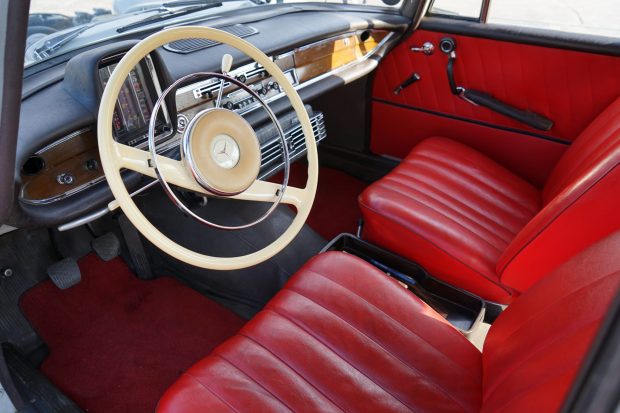No Reserve: Single-Family-Owned 1964 Mercedes-Benz 220b 4-Speed
