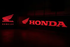 No Reserve: Illuminated Honda Signs