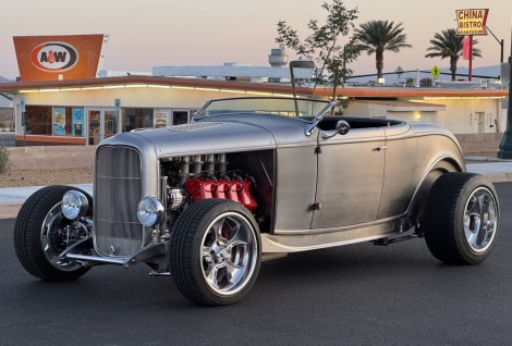 Kaase “Boss Nine”-Powered ’32 Ford Highboy Roadster