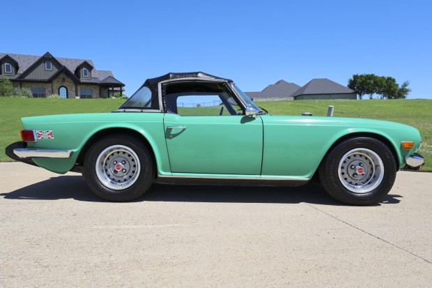 No Reserve: 1976 Triumph TR6