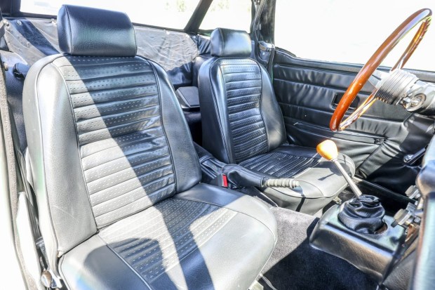 No Reserve: 1976 Triumph TR6