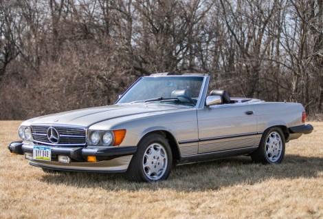 1988 Mercedes-Benz 560SL
