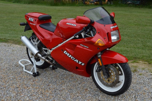 No Reserve: 1990 Ducati 851 Superbike