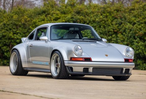 1991 Porsche 911 DLS by Singer