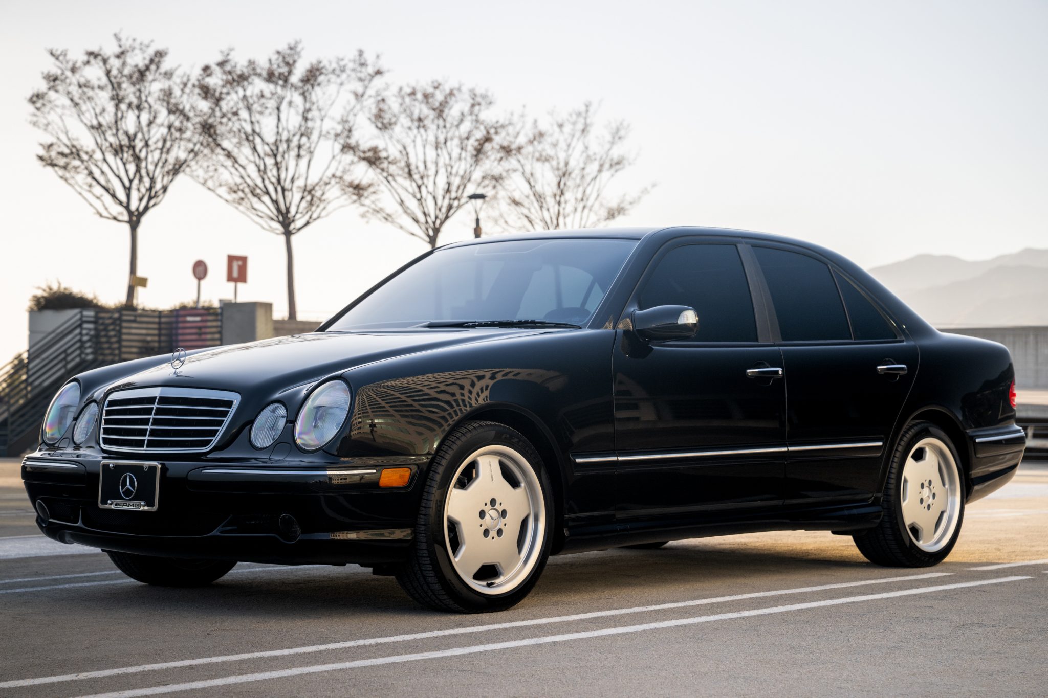 41k-Mile 2000 Mercedes-Benz E55 AMG