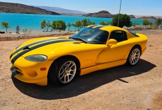 No Reserve: 4,400-Mile 2002 Dodge Viper GTS