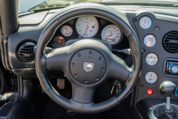 19k-Mile 2005 Dodge Viper SRT-10 Roadster