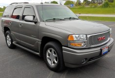Original-Owner, 6k-Mile 2005 GMC Yukon Denali AWD