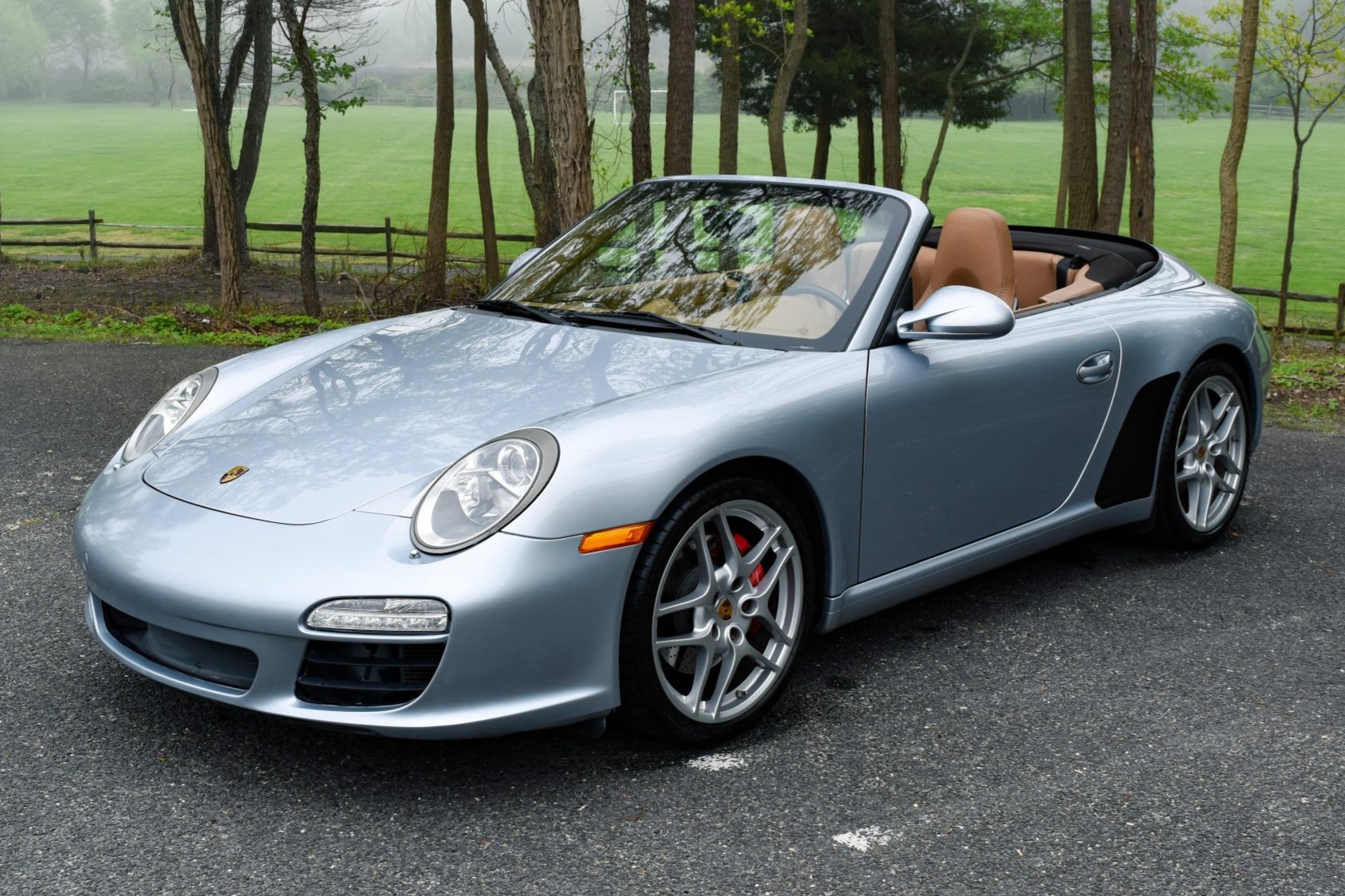 Polar Silver Metallic 2009 Porsche 911 Carrera S Cabriolet 6-speed