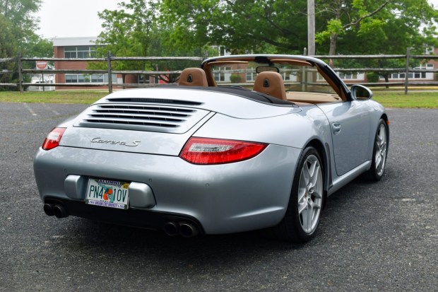 Polar Silver Metallic 2009 Porsche 911 Carrera S Cabriolet 6-speed
