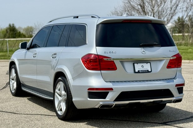 27k-Mile 2014 Mercedes-Benz GL550 4MATIC