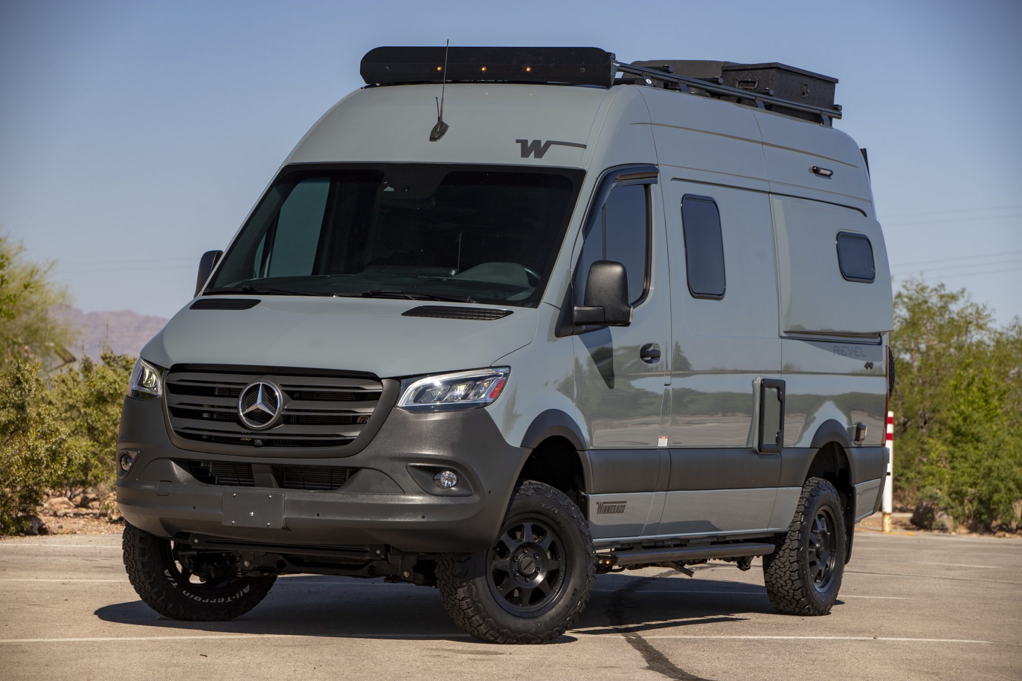 2023 Winnebago Revel 4×4 Motorhome