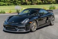 2016 Porsche Cayman GT4