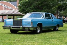 No Reserve: 1978 Lincoln Continental Town Coupe